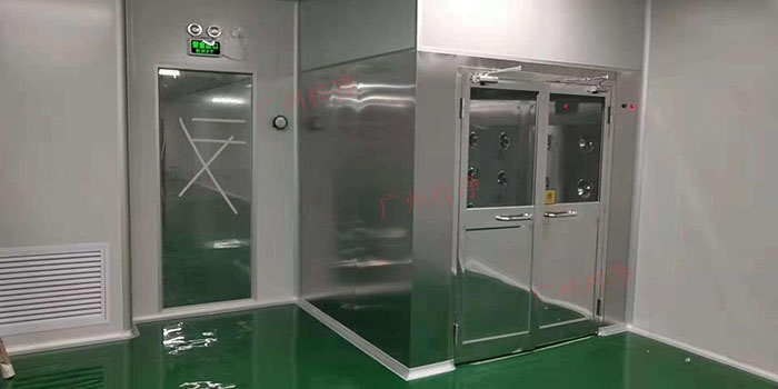 风淋室是否符合洁净室管理的规定